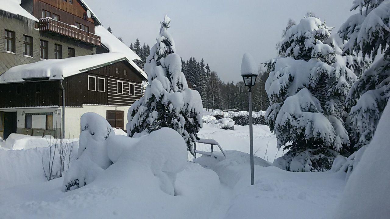 Hotel Maredis Kořenov Exterior foto