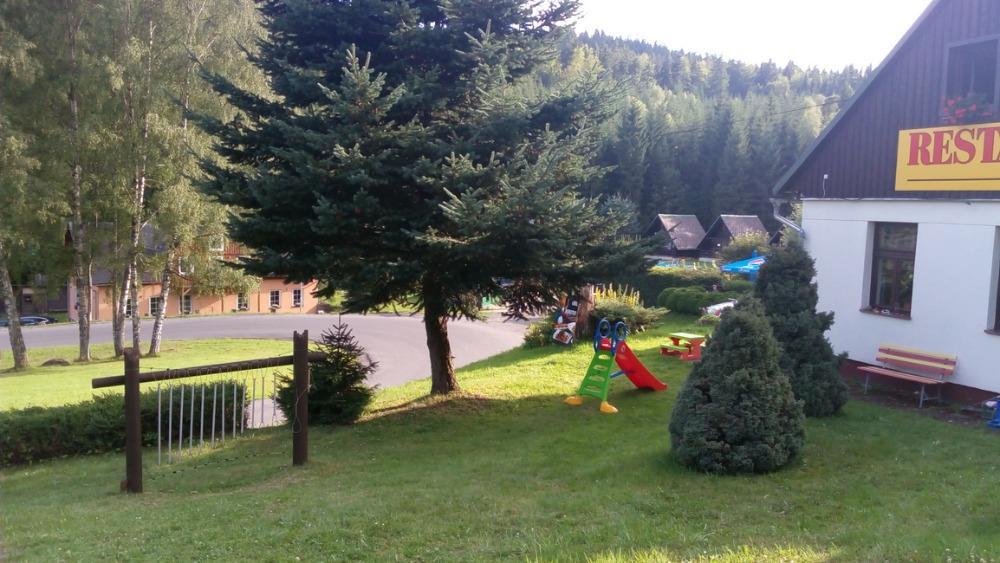 Hotel Maredis Kořenov Exterior foto